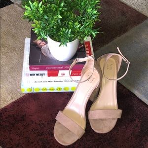 A NEW DAY Ankle strap heel